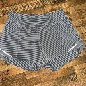 Lulu high rise 4” Hotty Hot shorts